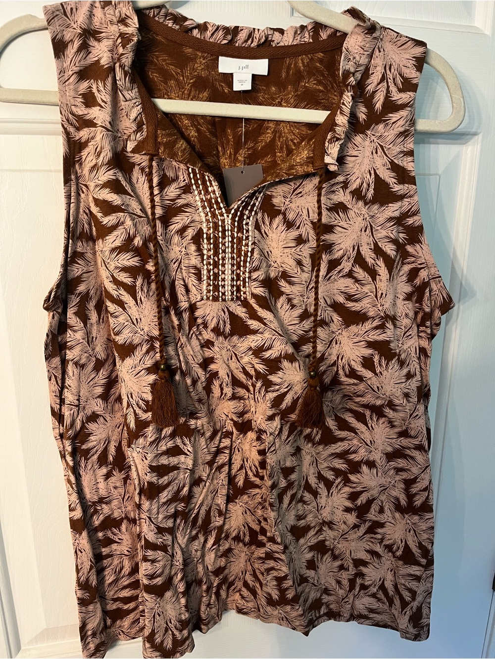 NWT J Jill Cotton Blend Brown Blush Pink Tassel Sleeveless Feather-Print Top M